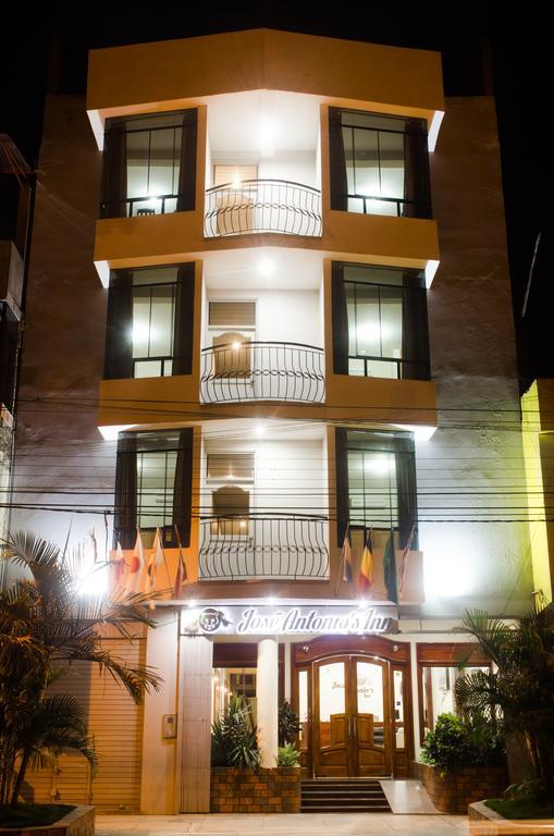 Hotel Jose Antonios Inn Puerto Maldonado Exterior foto